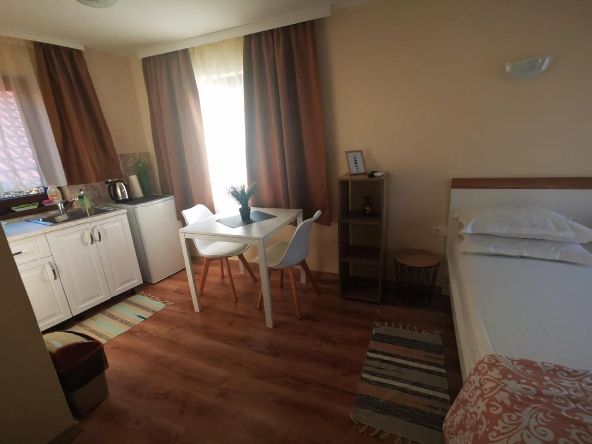 Hotel Damaris à Sozopol Extérieur photo