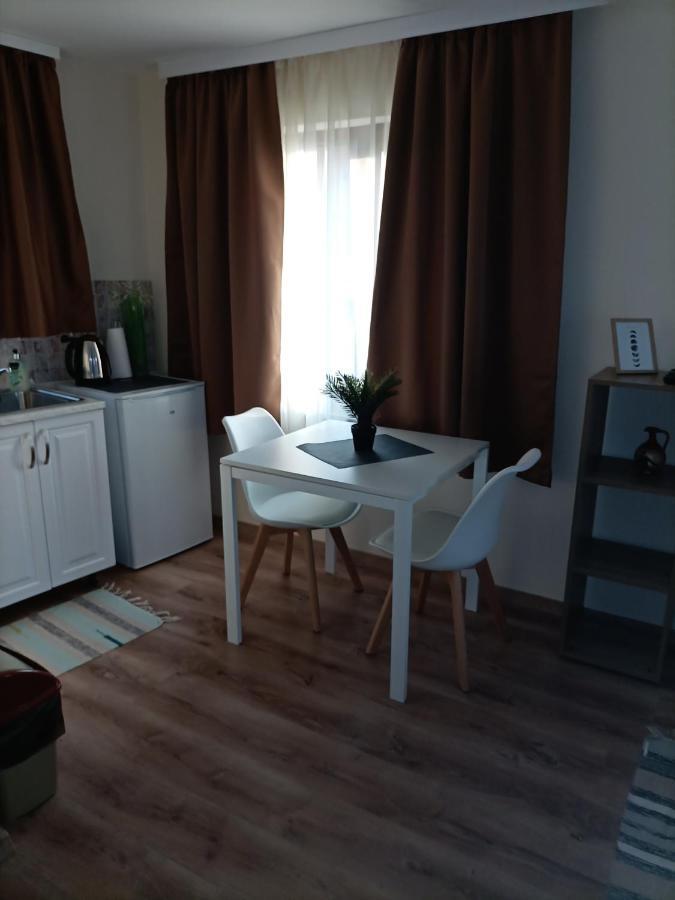 Hotel Damaris à Sozopol Extérieur photo